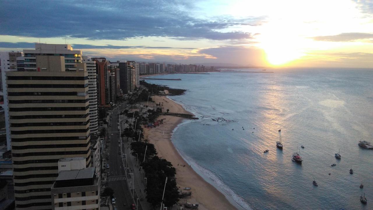 شقة Flat Na Beira Mar Mucuripe فورتاليز المظهر الخارجي الصورة